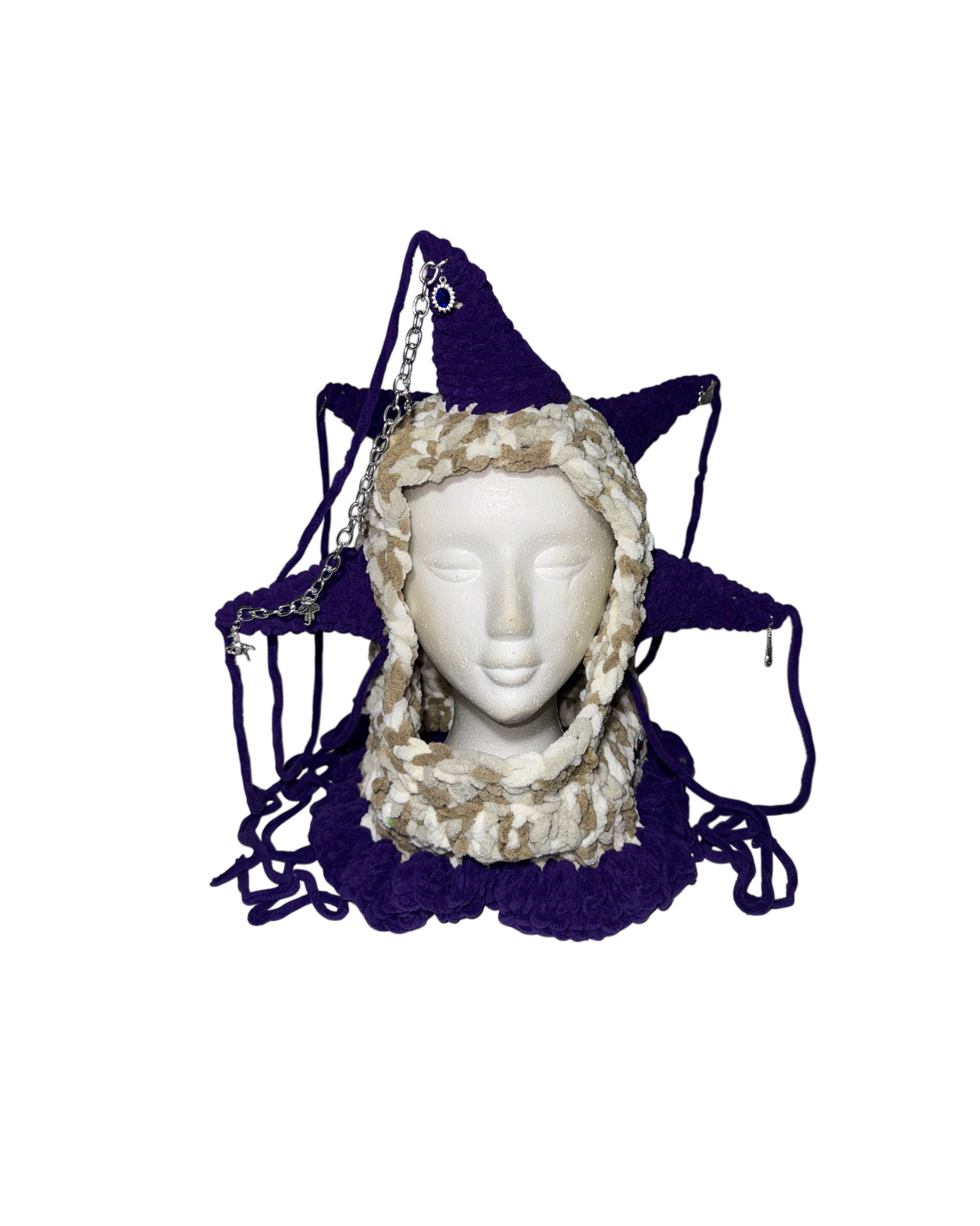 Feral Frequencies Star Hoodlet