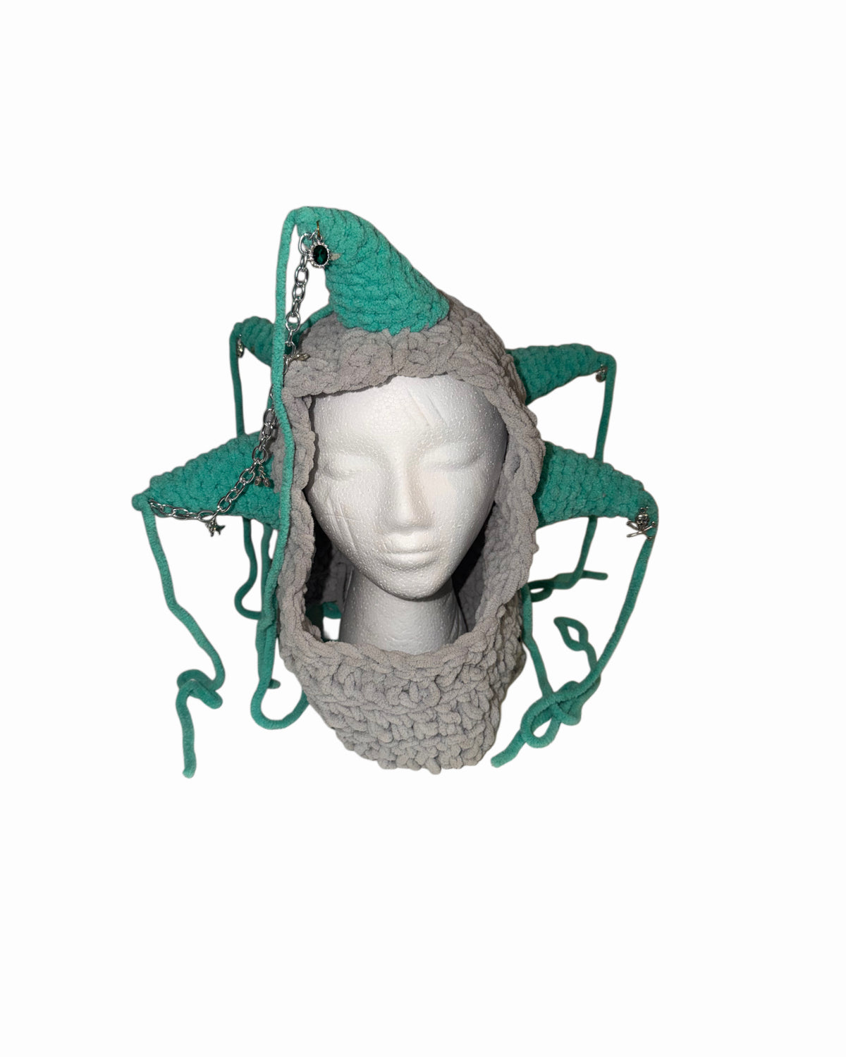 Grey Moss Star Hood