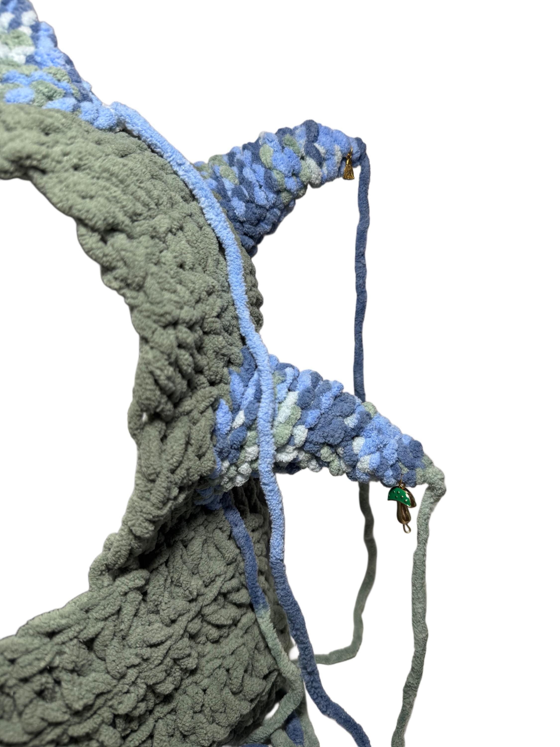 Stormy Sea Star Hood
